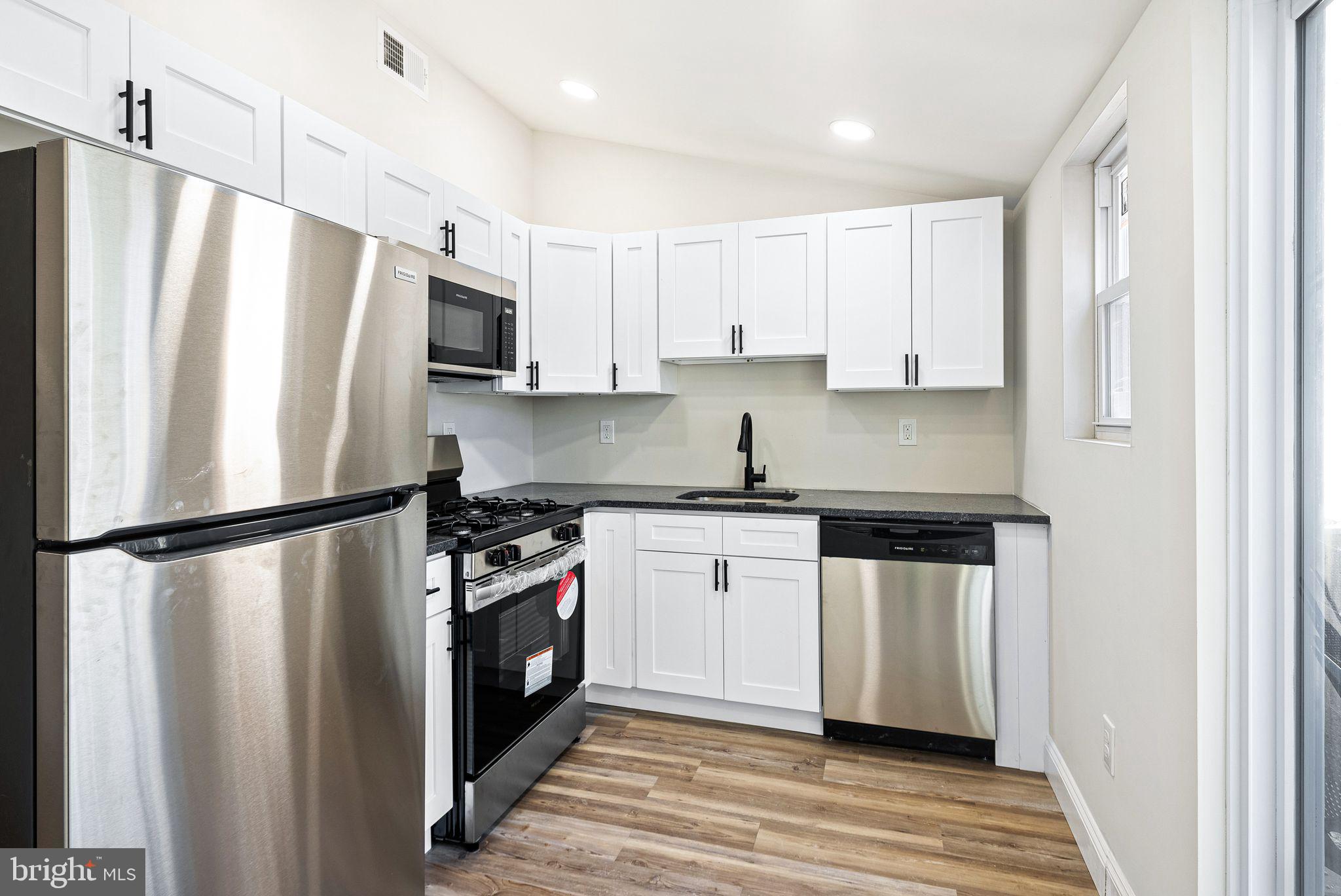 GERMANTOWN - Residential