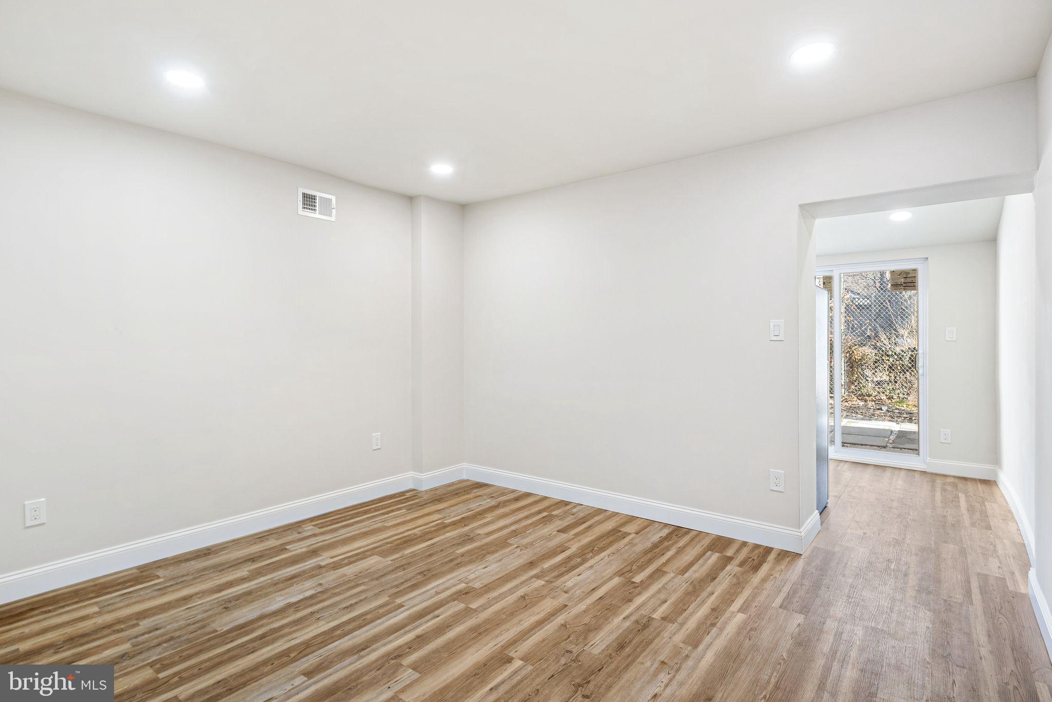 GERMANTOWN - Residential