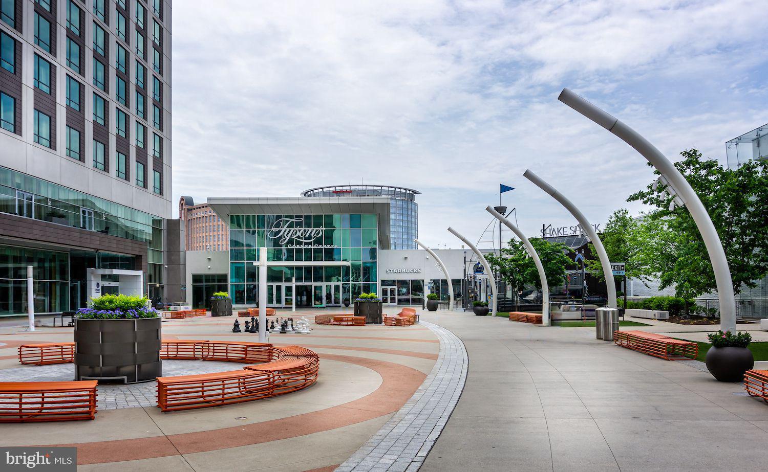 THE COLONIES - Residential