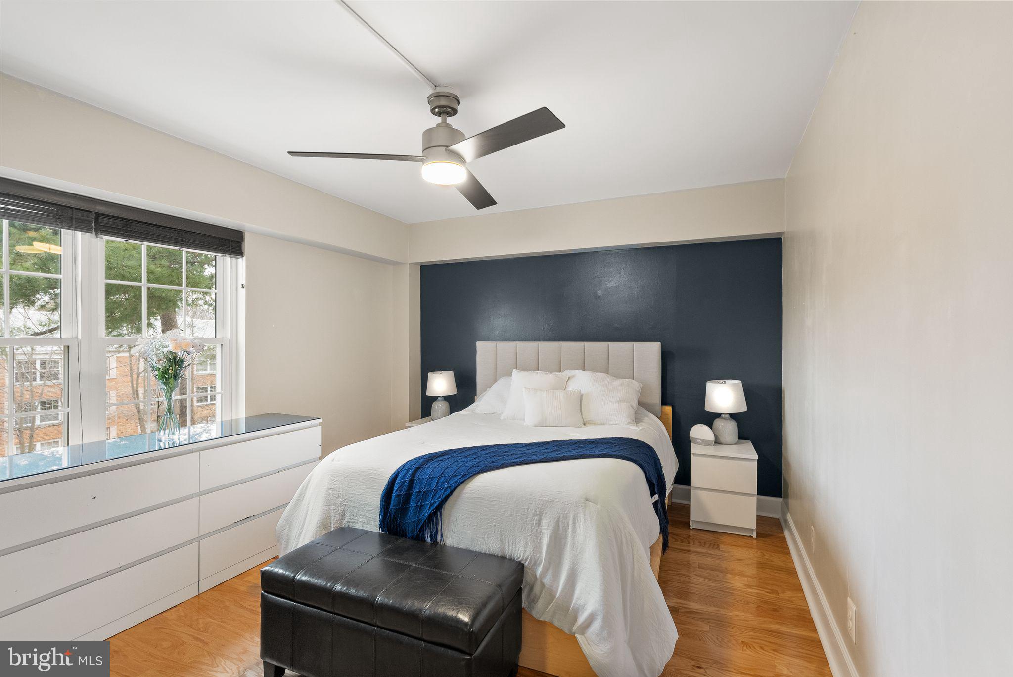 THE COLONIES - Residential