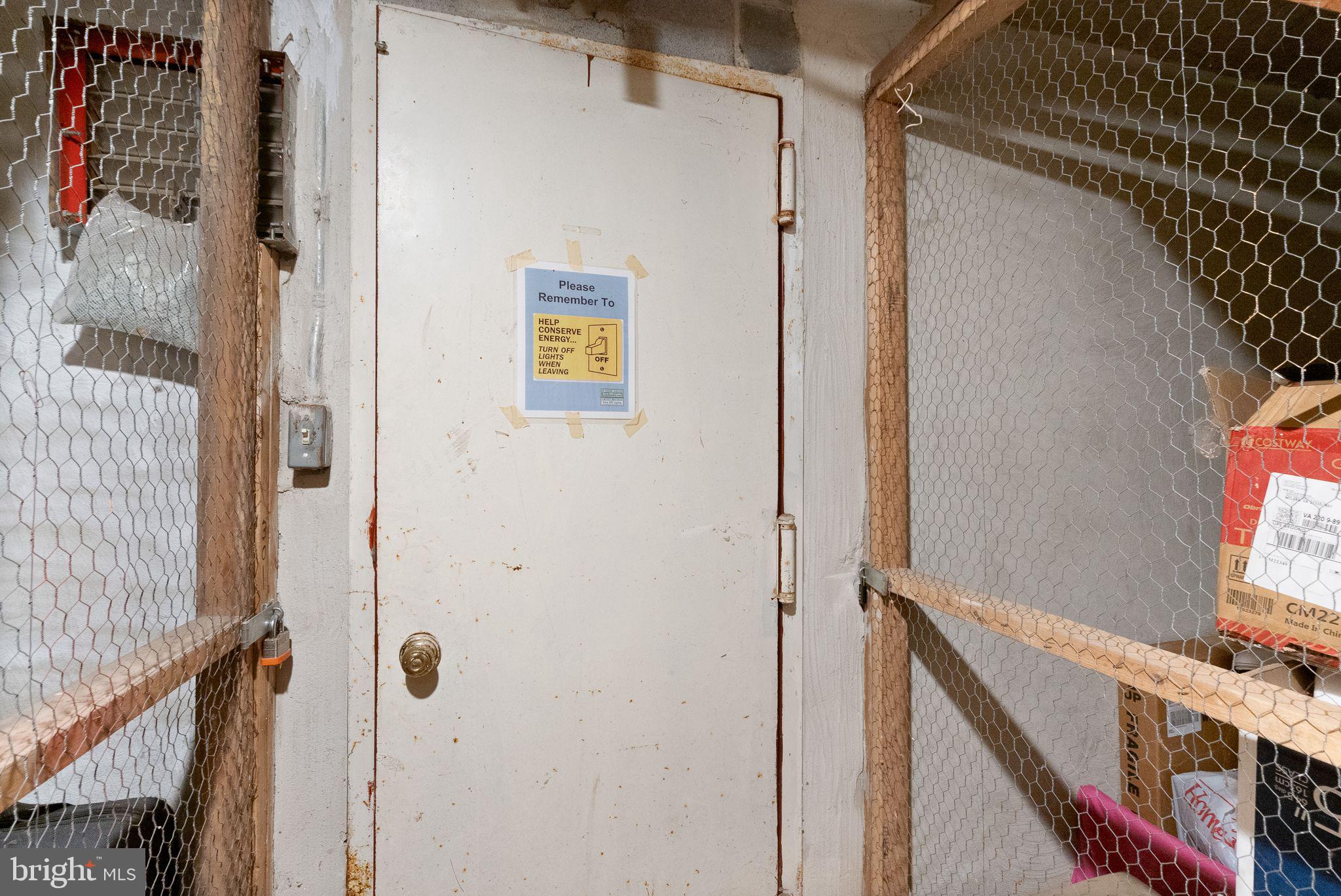 THE COLONIES - Residential