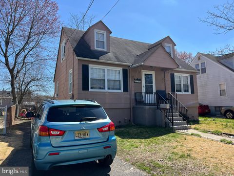 698 WASHINGTON AVENUE WOODBURY NJ 08096