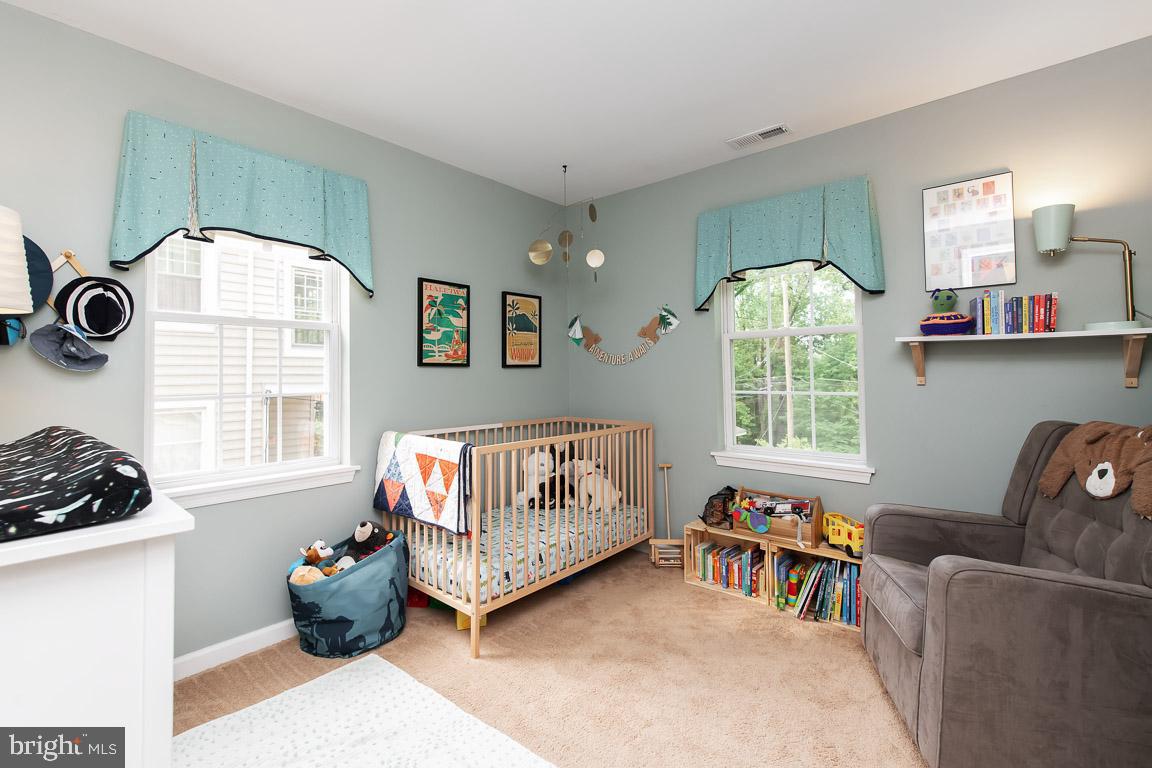 LAURAVILLE HISTORIC DISTRICT - Residential