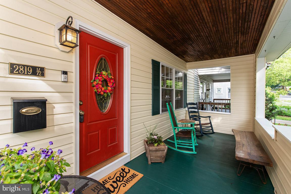 LAURAVILLE HISTORIC DISTRICT - Residential