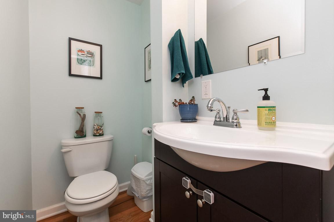 LAURAVILLE HISTORIC DISTRICT - Residential