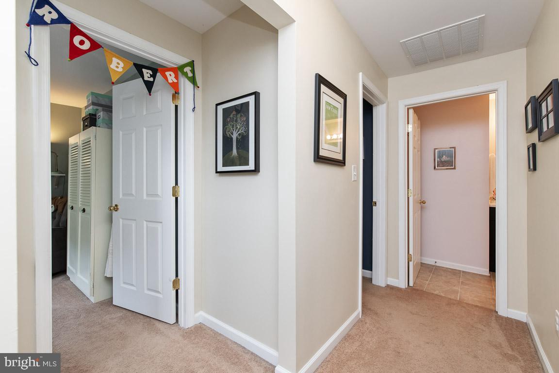 LAURAVILLE HISTORIC DISTRICT - Residential