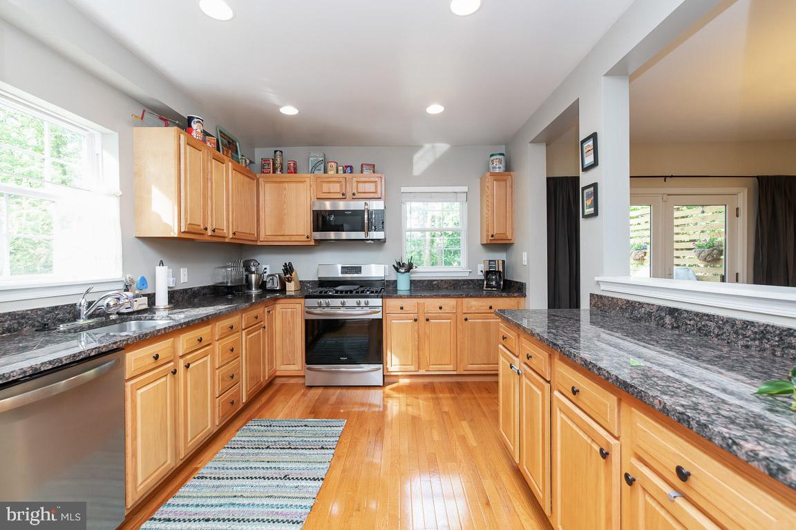 LAURAVILLE HISTORIC DISTRICT - Residential