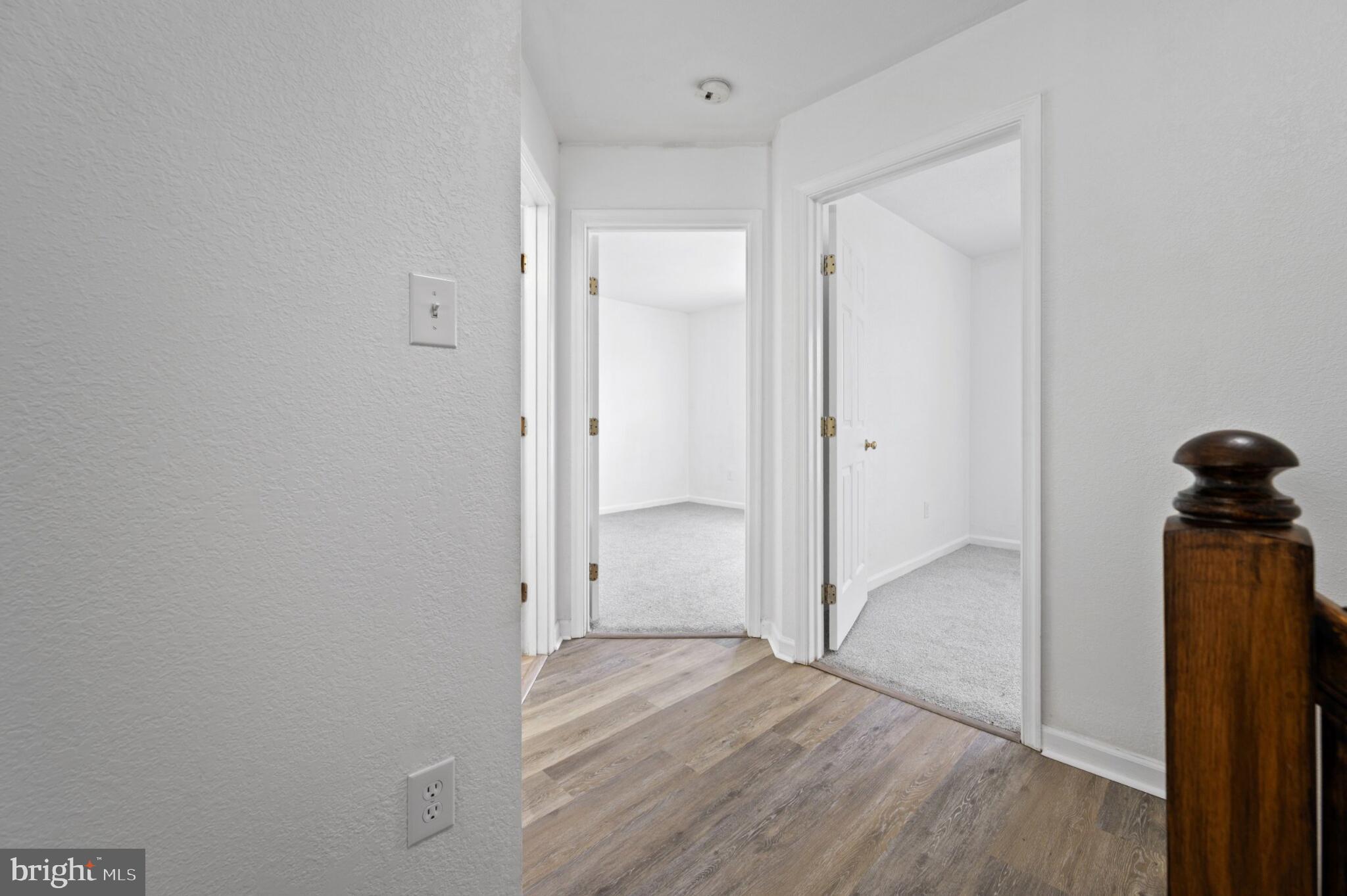 CREEKSIDE - Residential