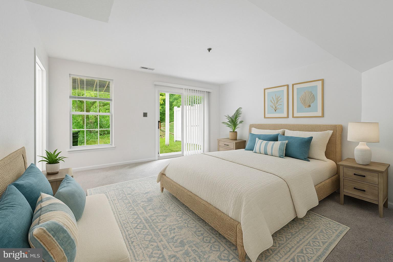 CREEKSIDE - Residential