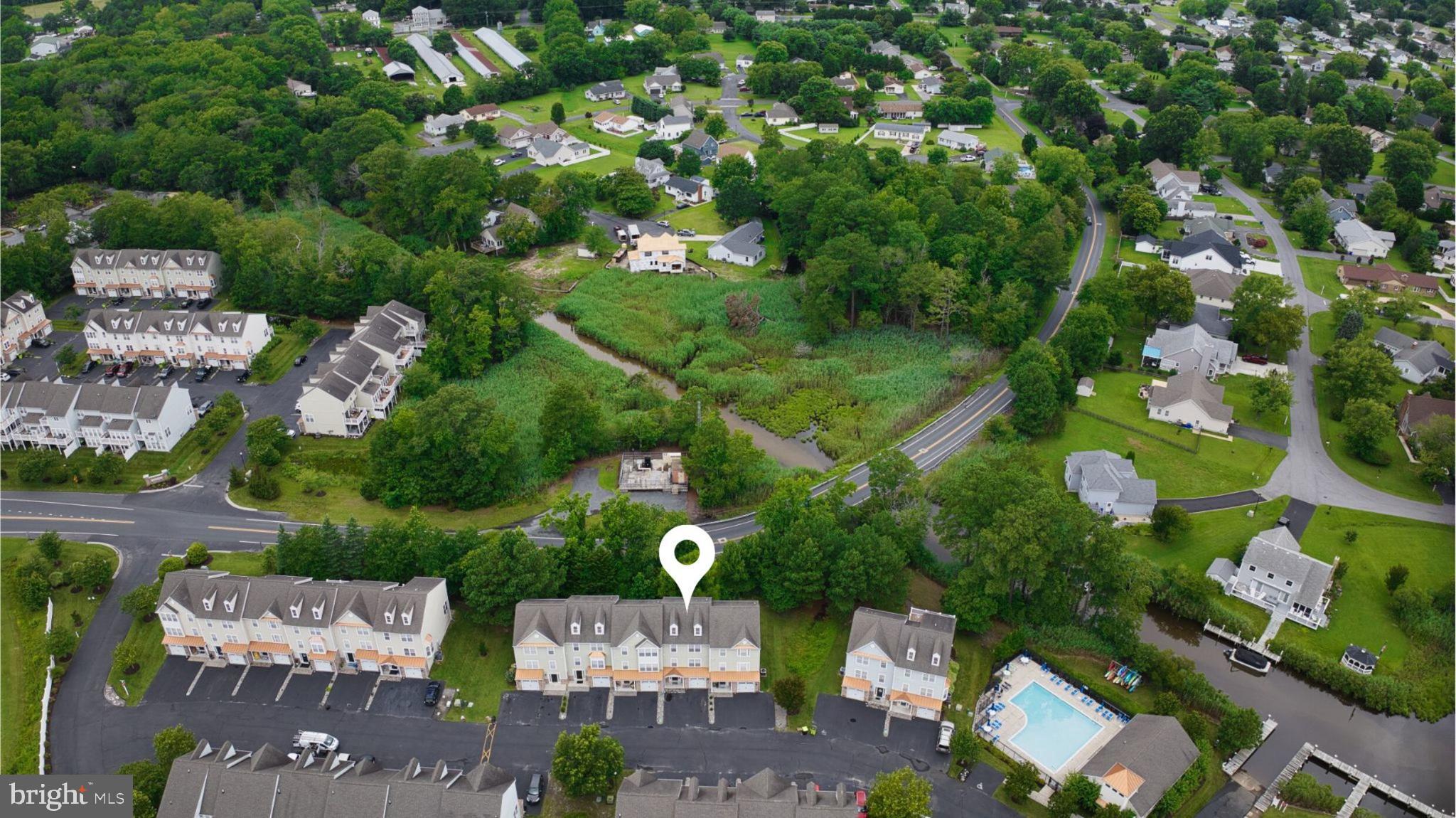 CREEKSIDE - Residential