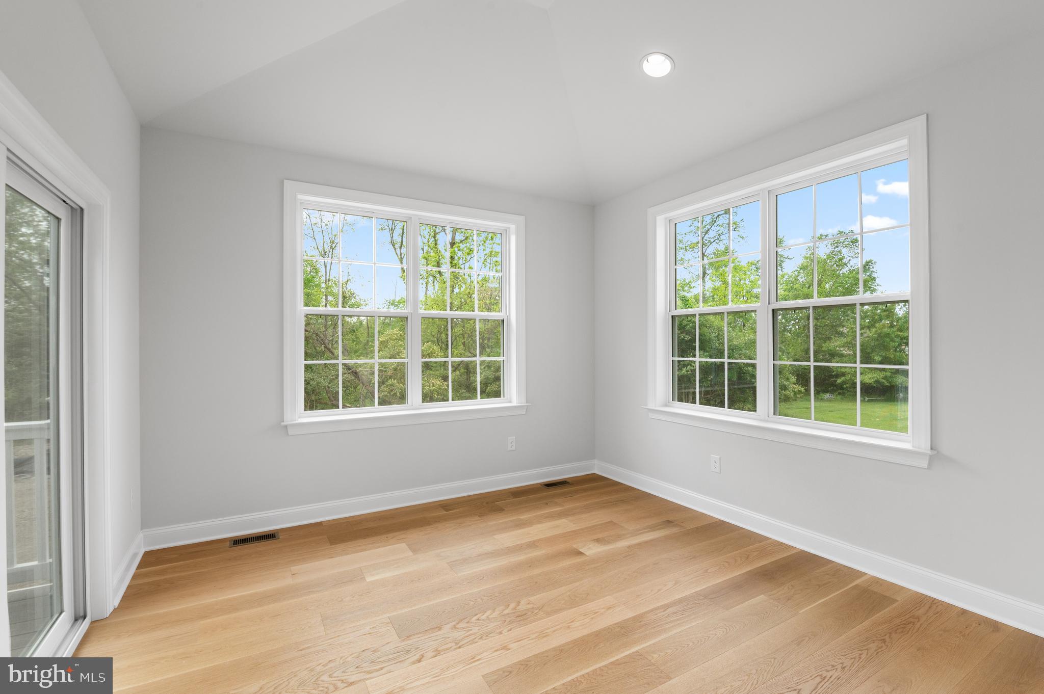 ARDEN RESERVE - Residential