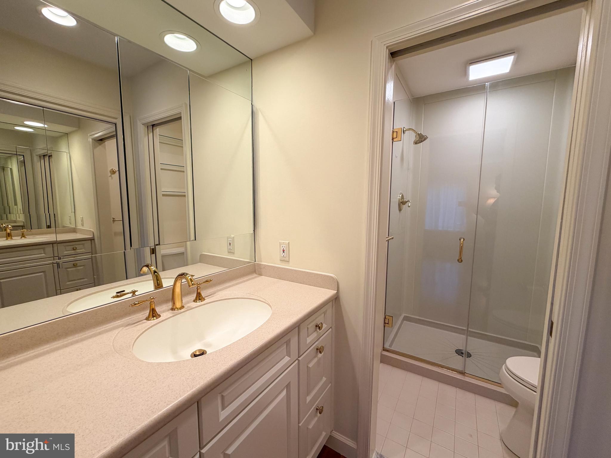 RUNNYMEADE FARMS - Residential Lease