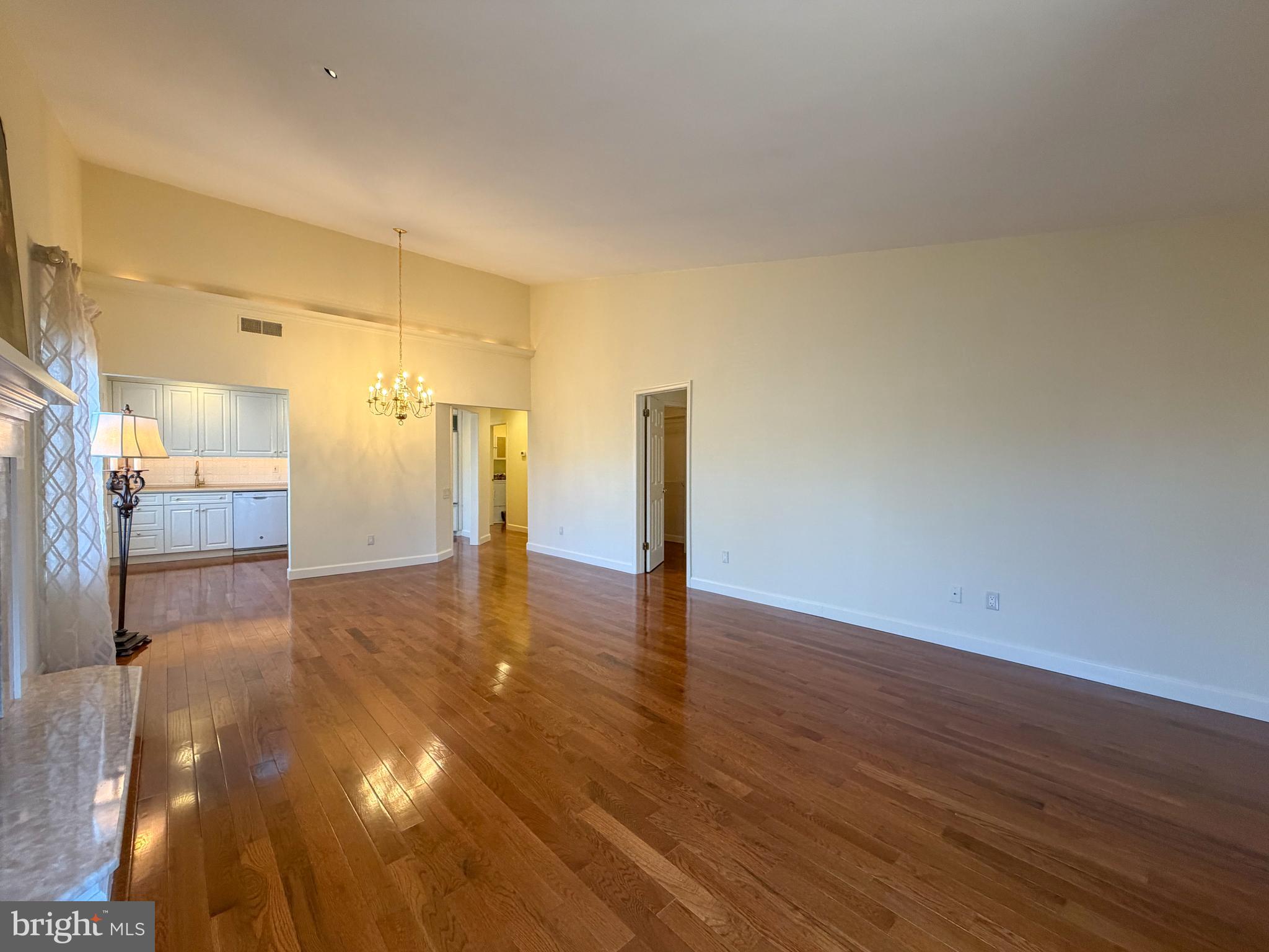 RUNNYMEADE FARMS - Residential Lease