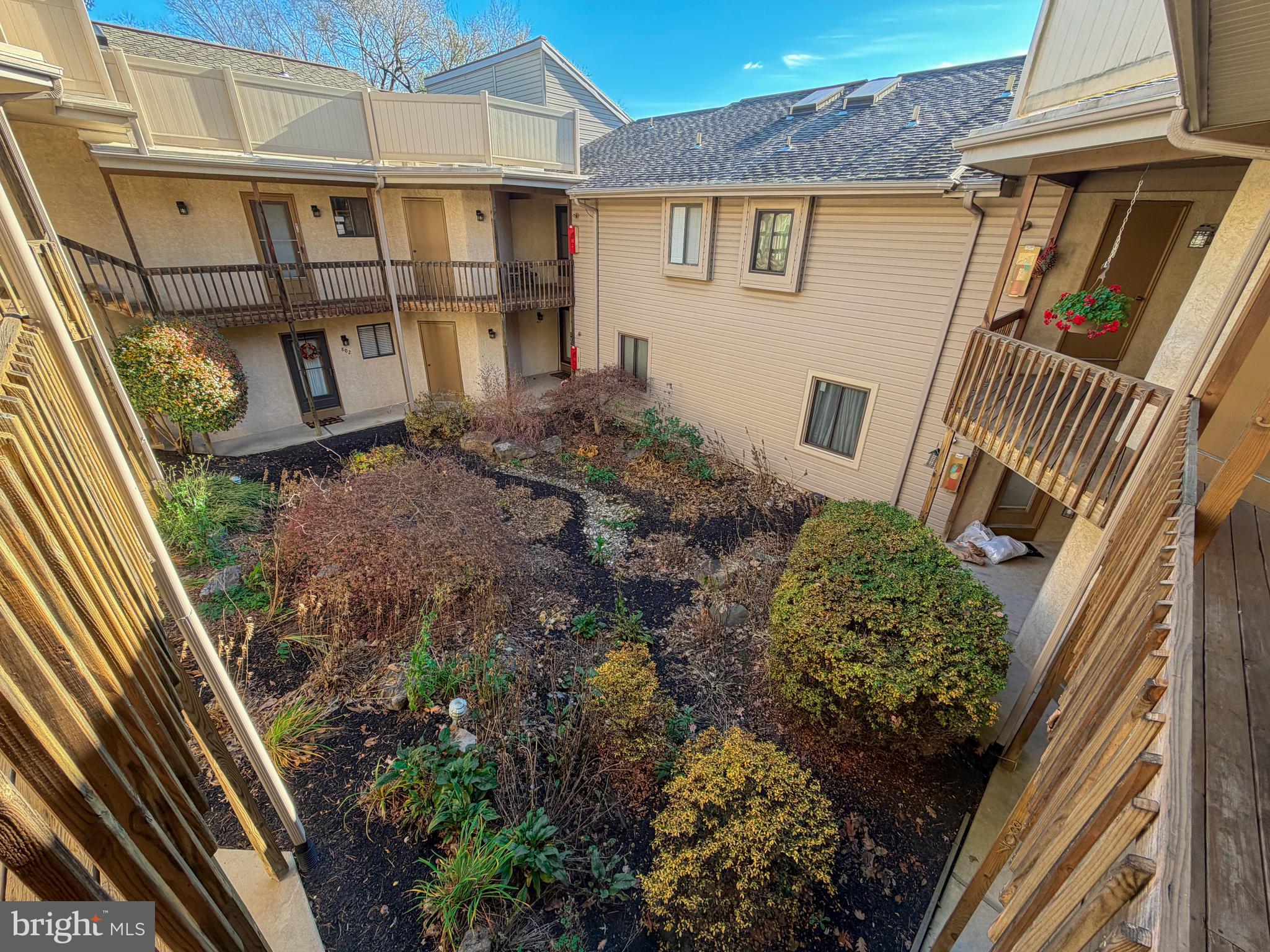 RUNNYMEADE FARMS - Residential Lease