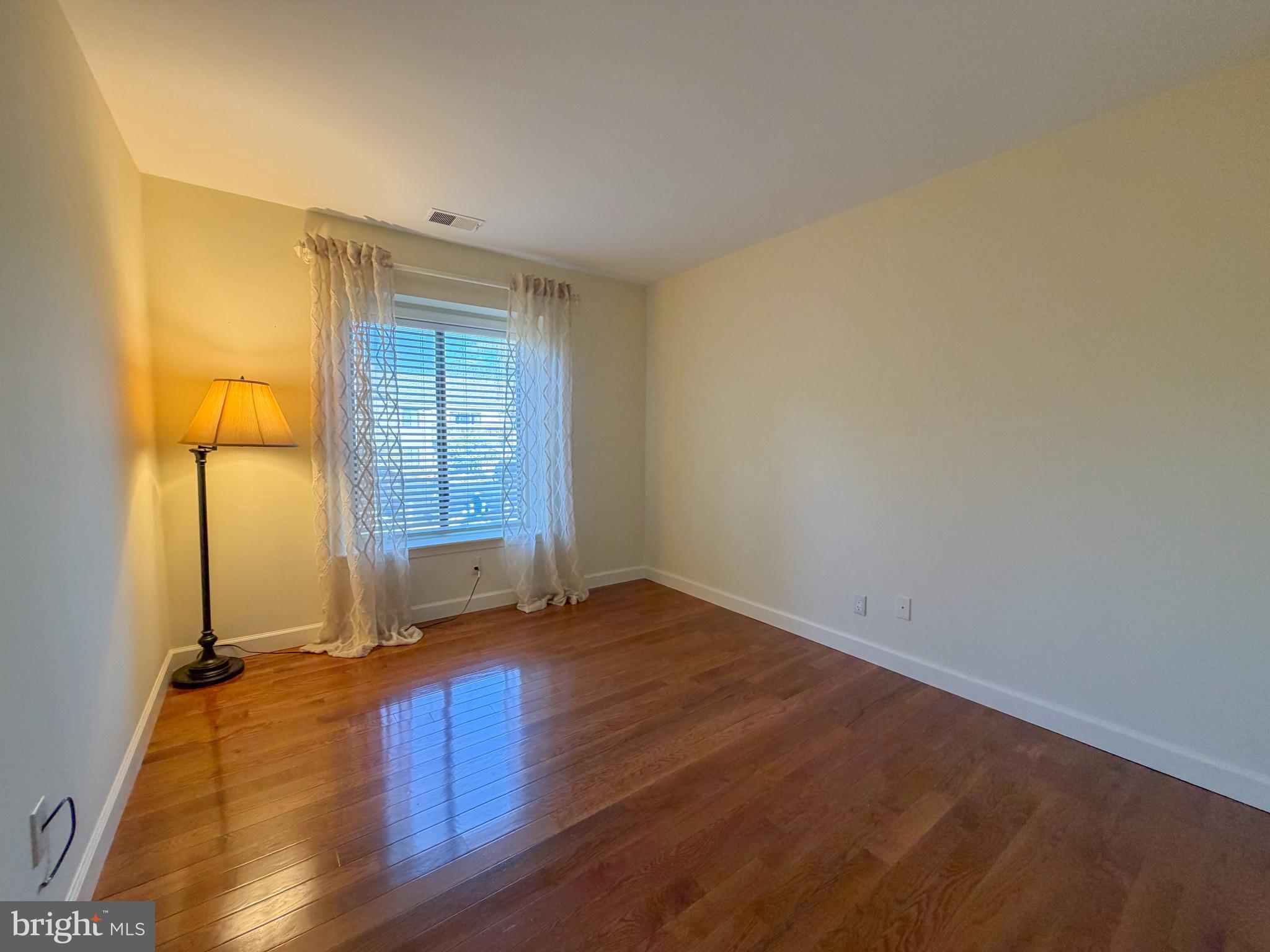 RUNNYMEADE FARMS - Residential Lease