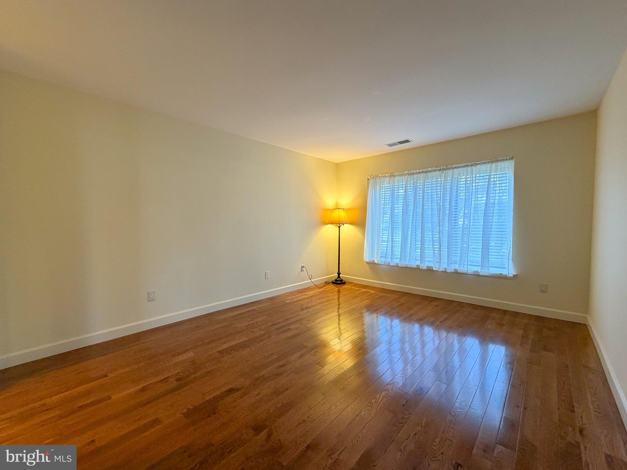 RUNNYMEADE FARMS - Residential Lease