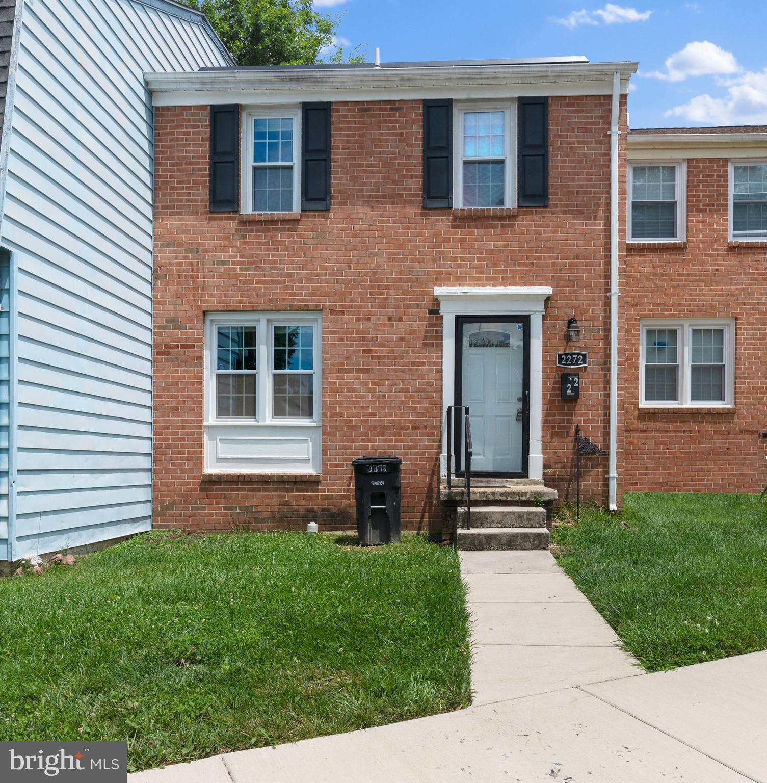 HILLCREST TOWNE - Residential