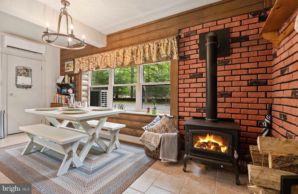 WINONA LAKES - Residential