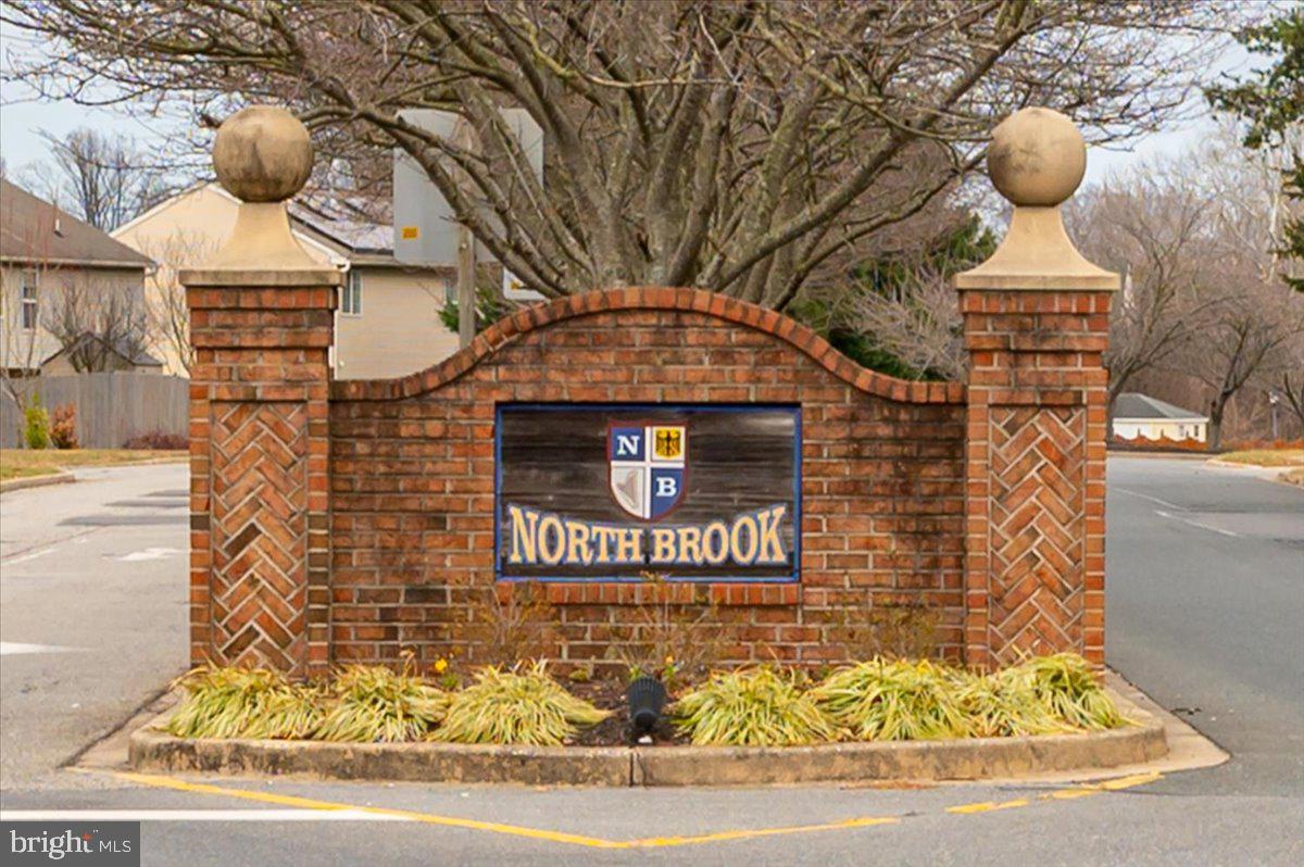 NORTH BROOK - Residential