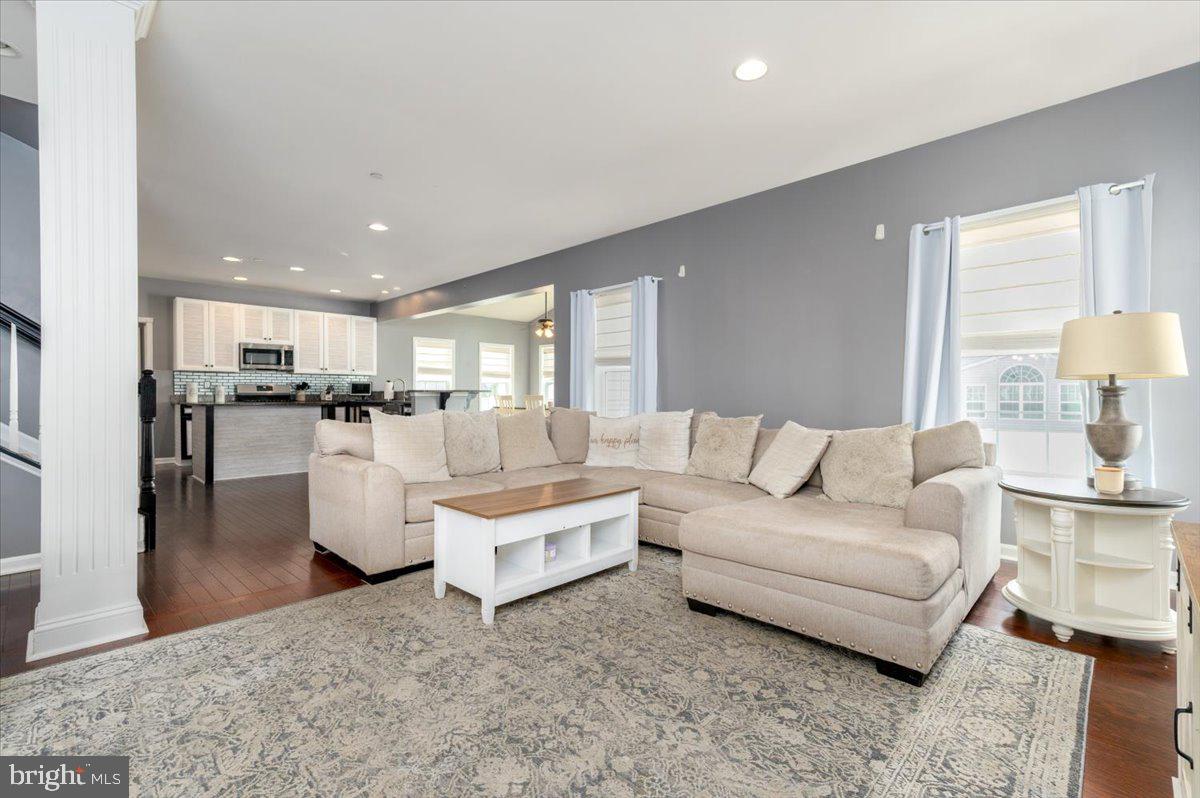 NORTH BROOK - Residential