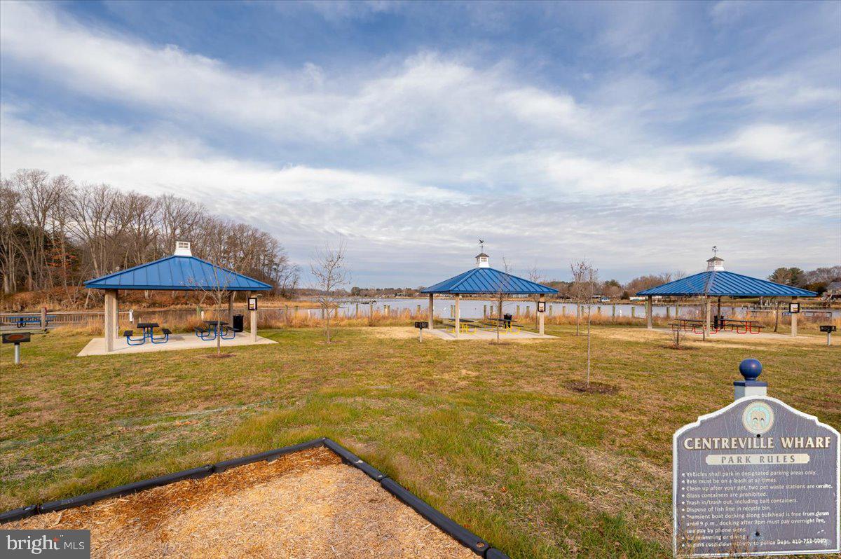 NORTH BROOK - Residential