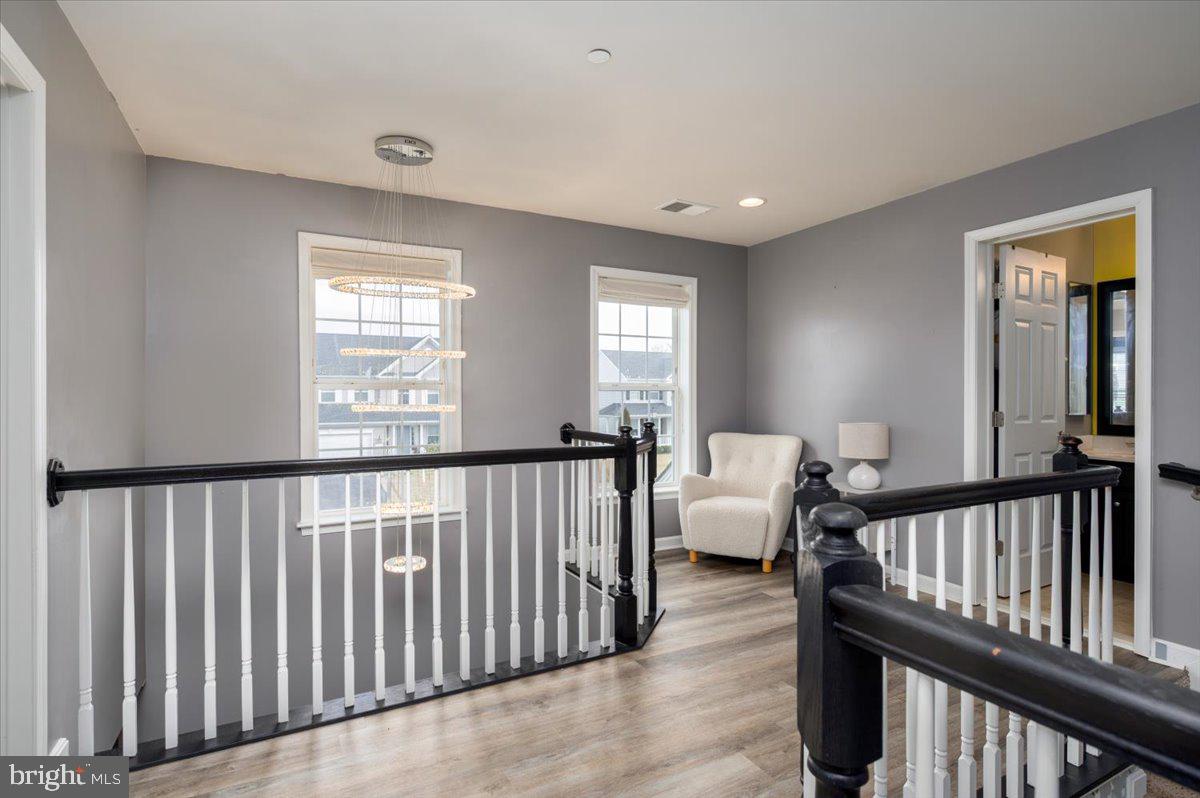 NORTH BROOK - Residential