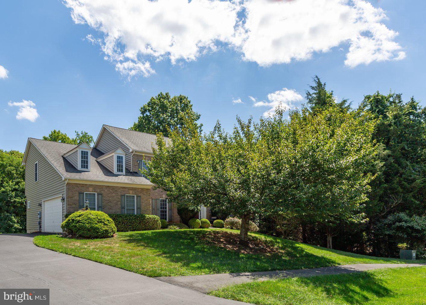 BROOKSIDE - Residential