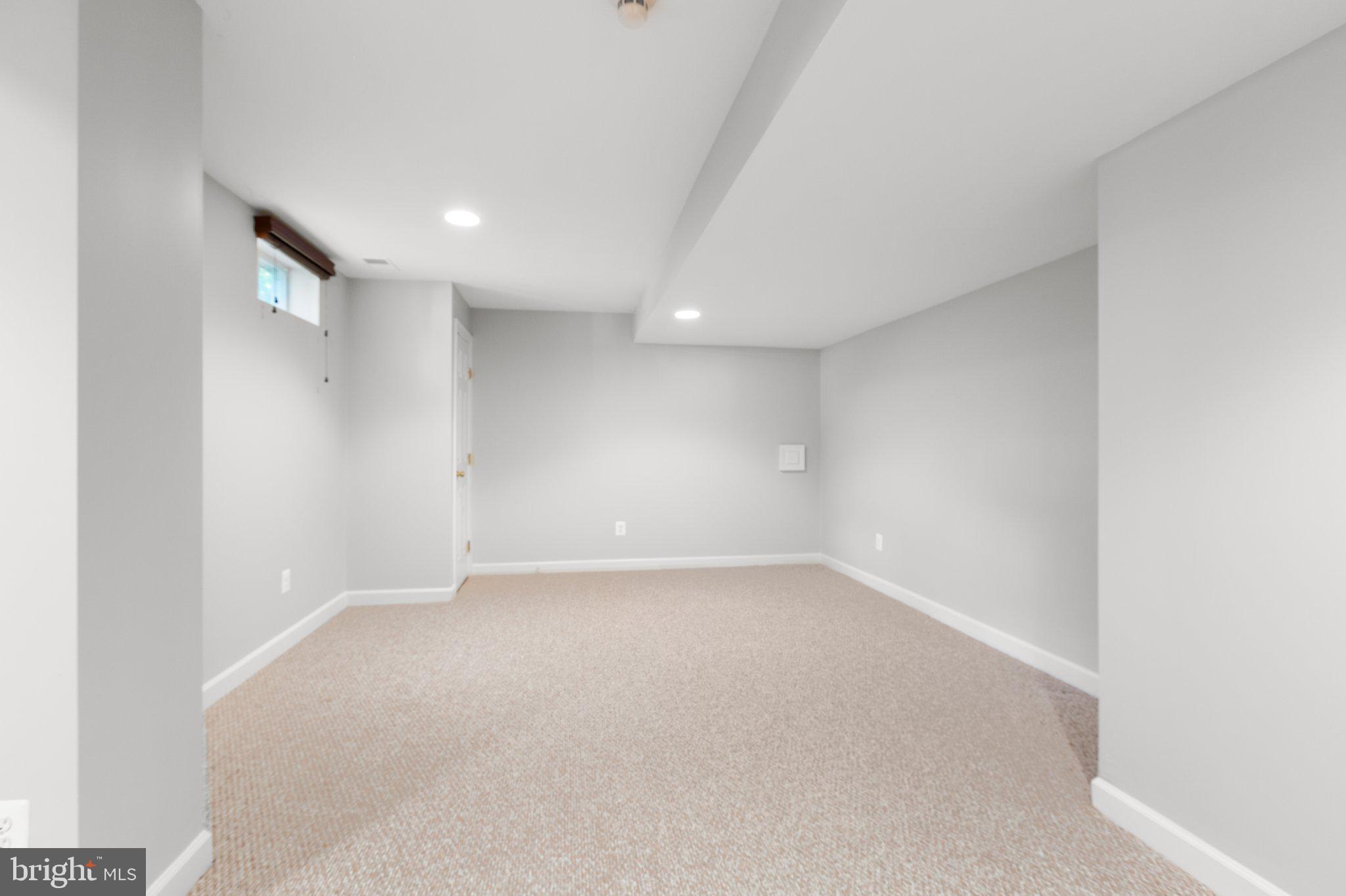 BROOKSIDE - Residential