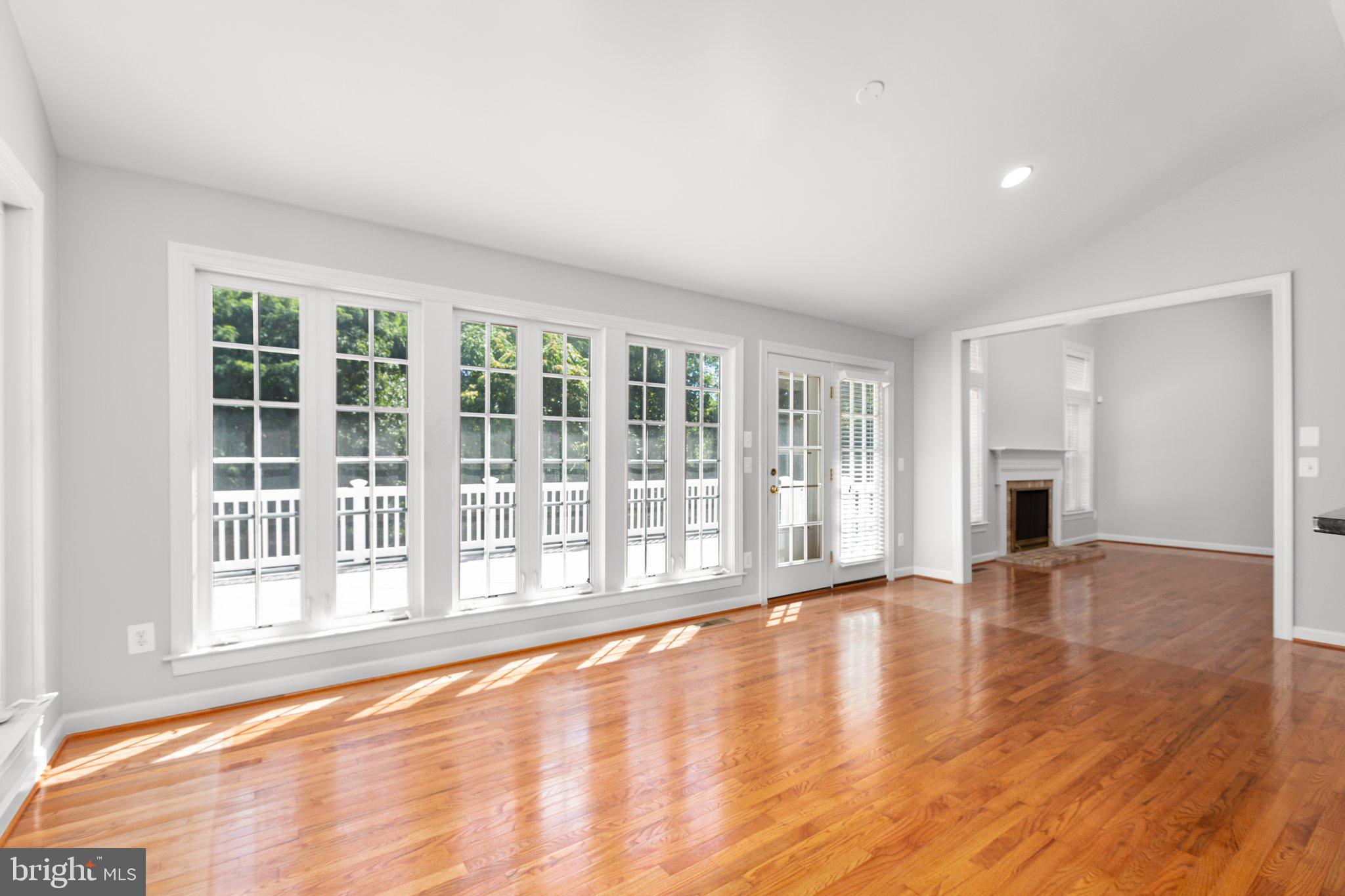 BROOKSIDE - Residential