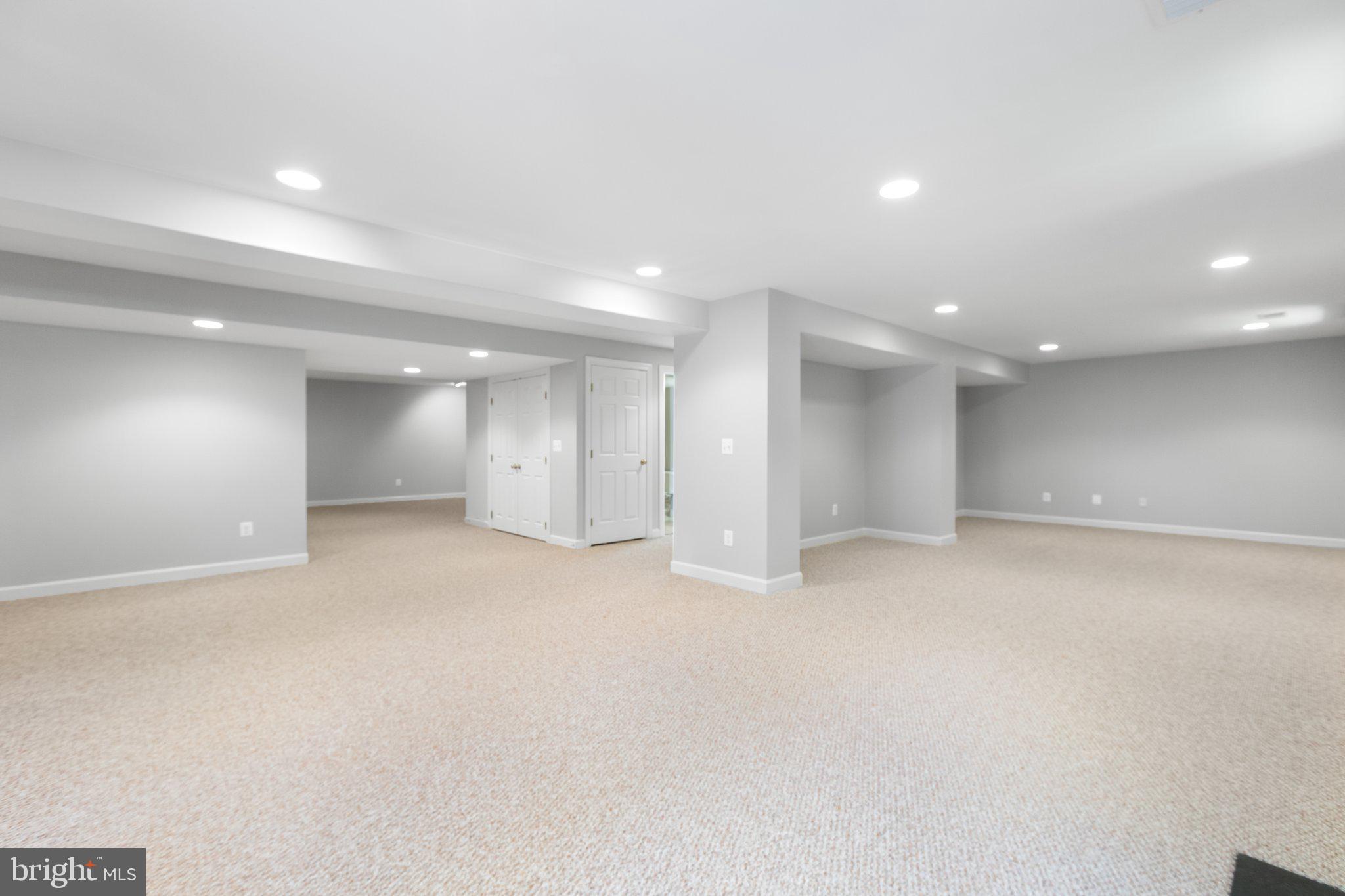 BROOKSIDE - Residential