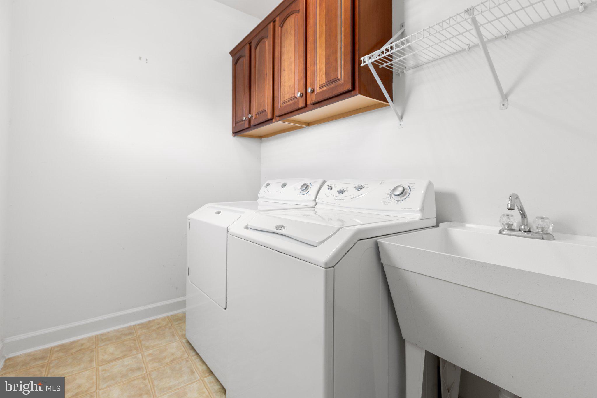 BROOKSIDE - Residential