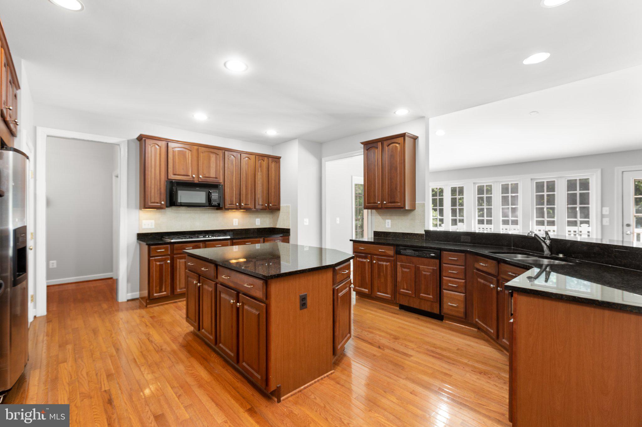 BROOKSIDE - Residential