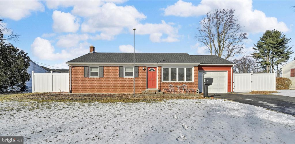 Photo of 43 Naomi Avenue, LANDISVILLE, PA 17538 (MLS # PALA2083718)