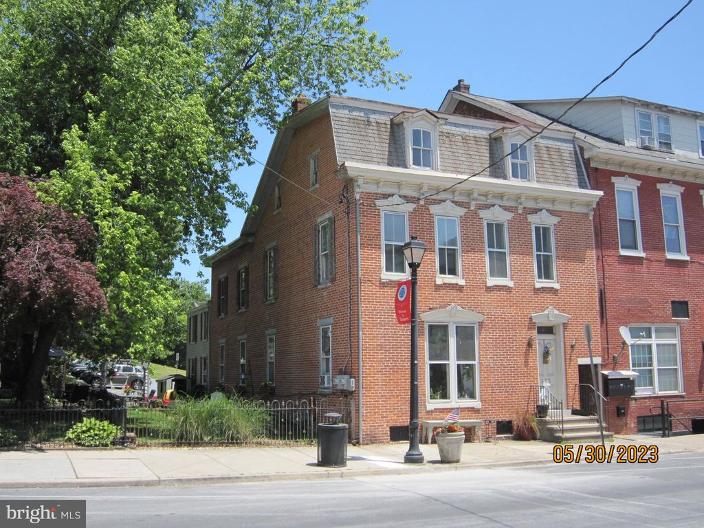 Photo of 343 MAIN ST, DENVER, PA 17517 (MLS # PALA2035682)