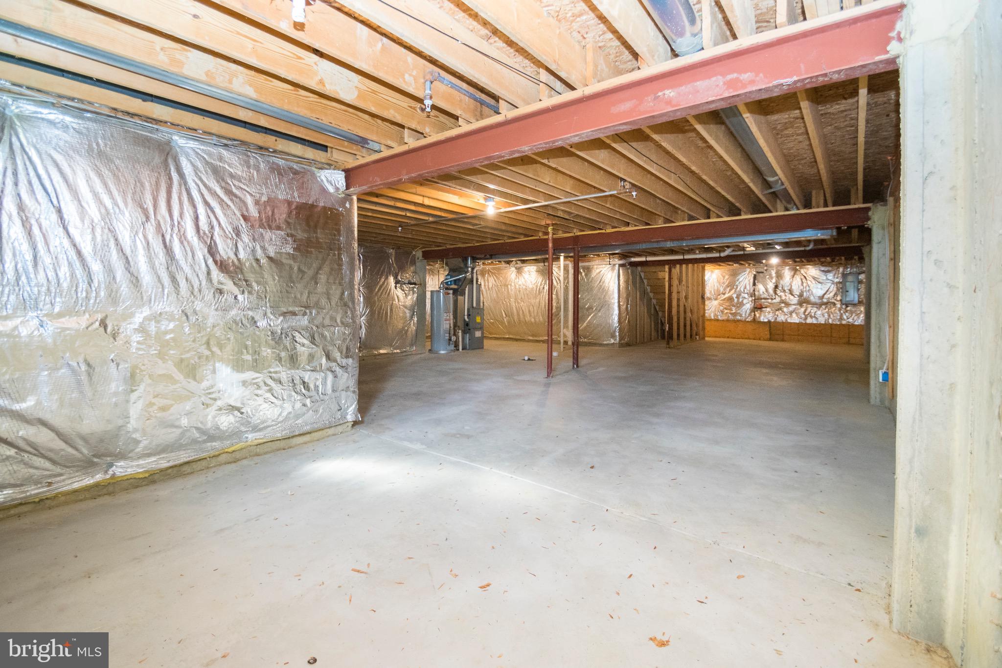 THE VILLAS AT HOLLYWOODS - Residential