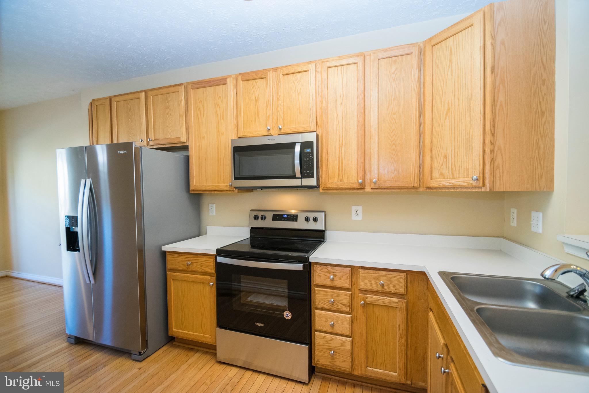 THE VILLAS AT HOLLYWOODS - Residential