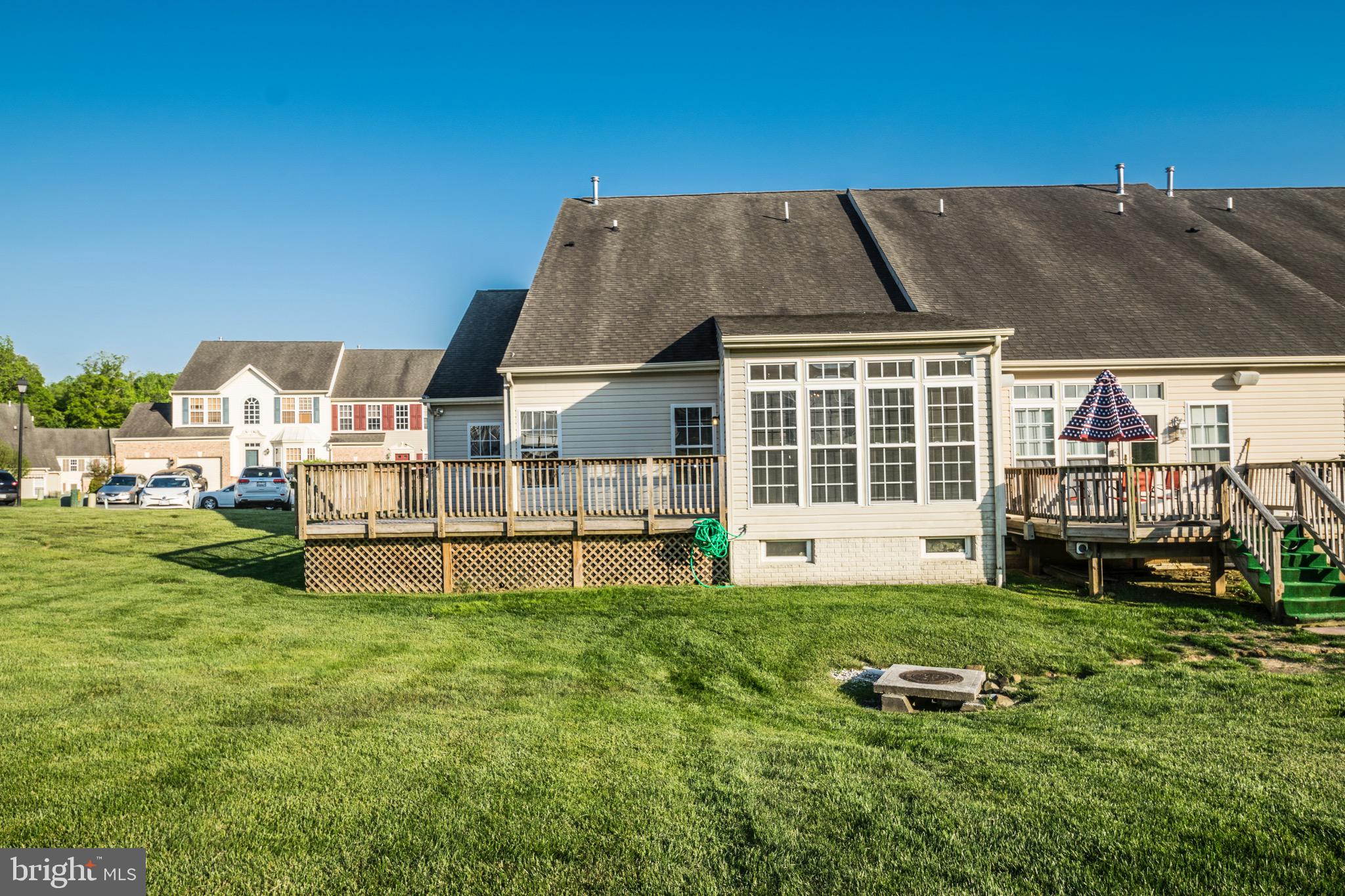 THE VILLAS AT HOLLYWOODS - Residential