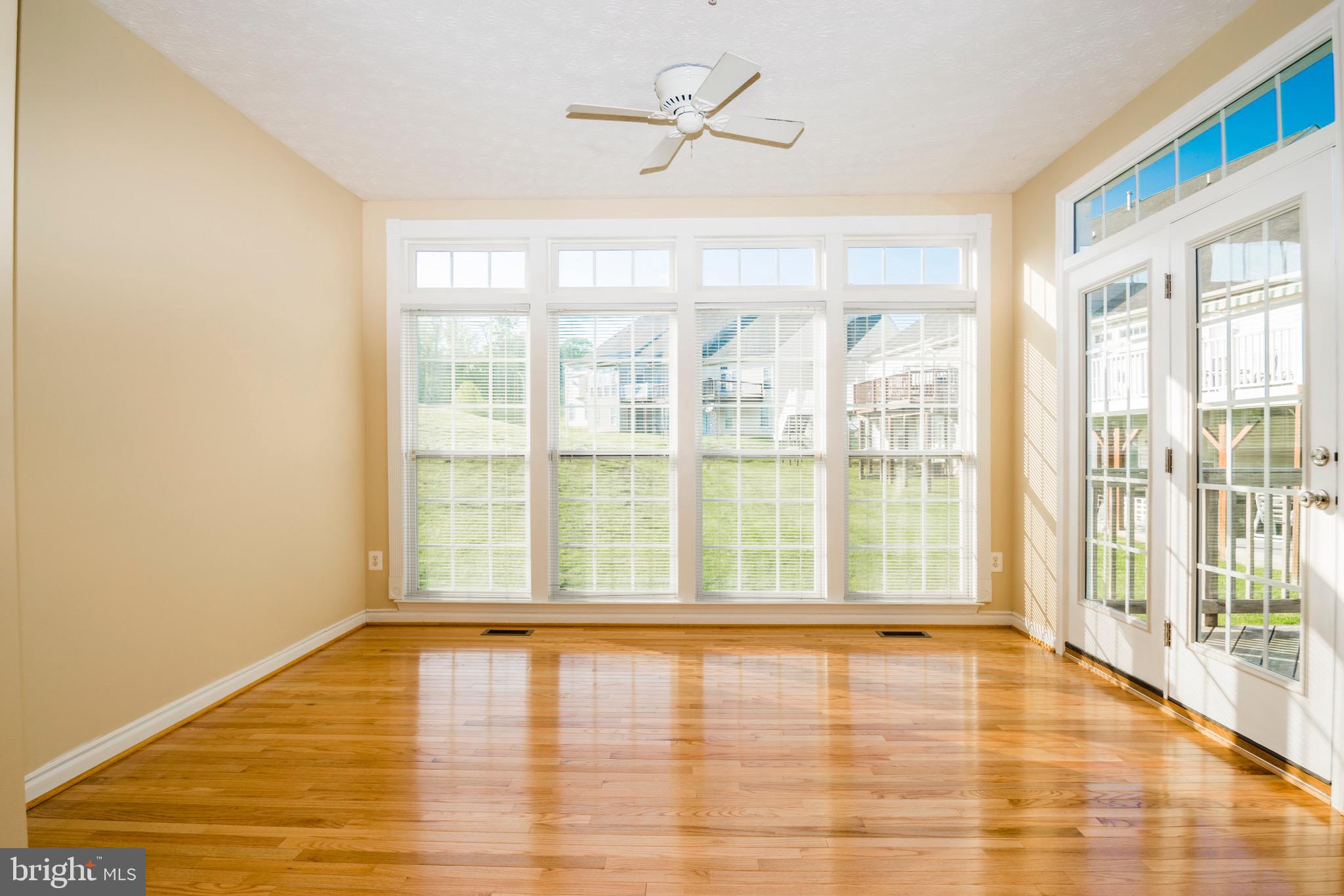 THE VILLAS AT HOLLYWOODS - Residential