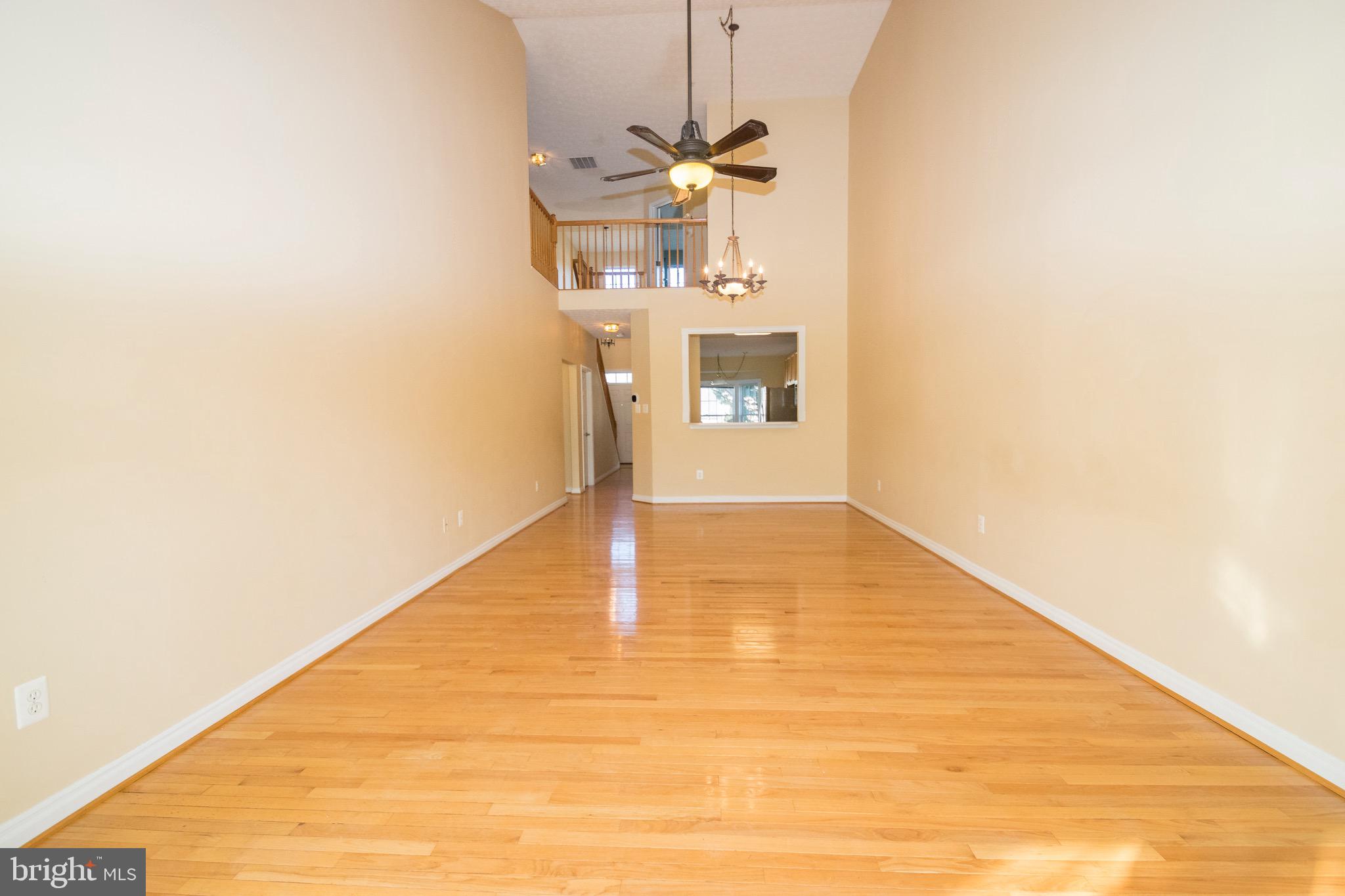 THE VILLAS AT HOLLYWOODS - Residential