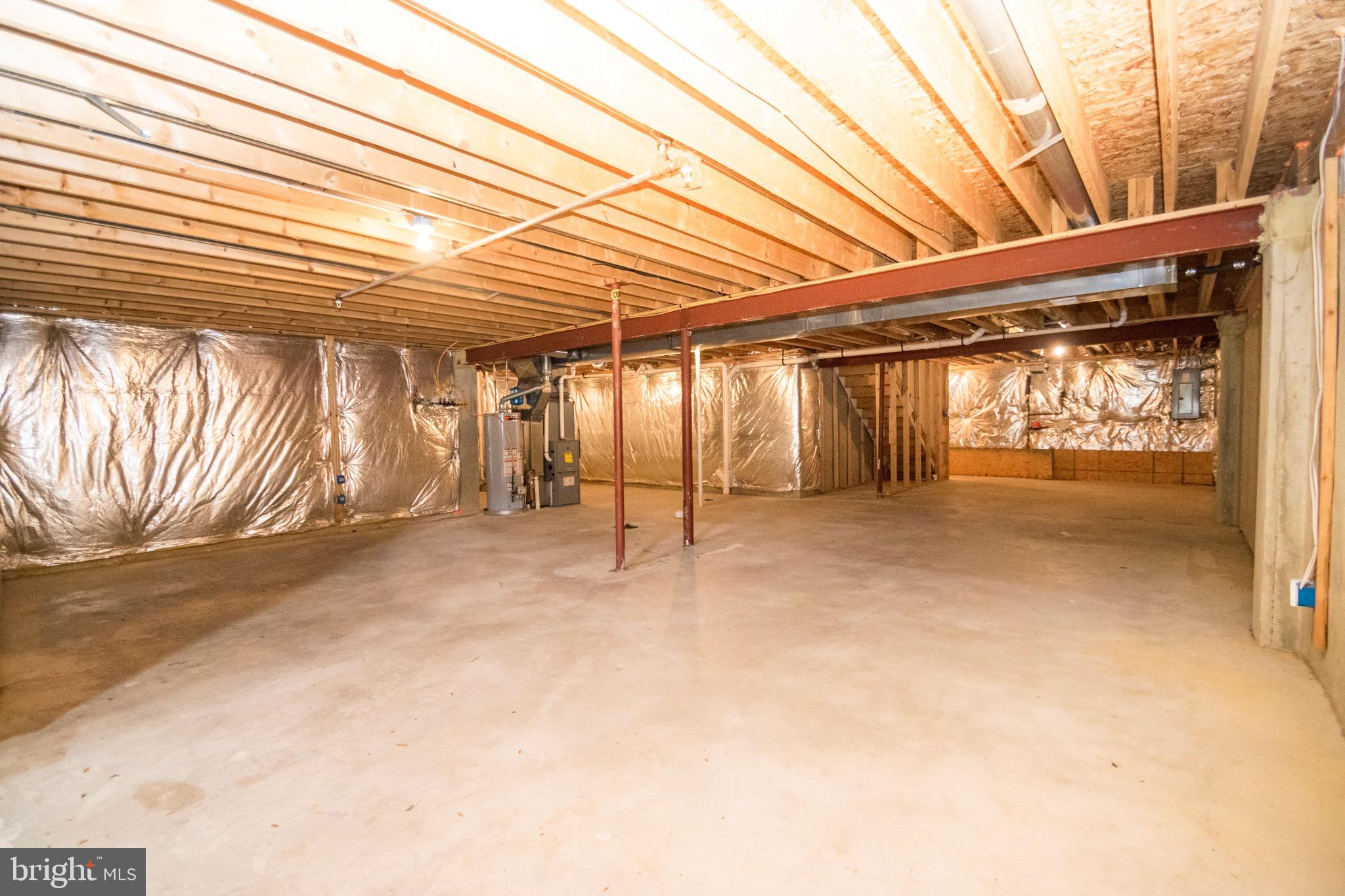 THE VILLAS AT HOLLYWOODS - Residential