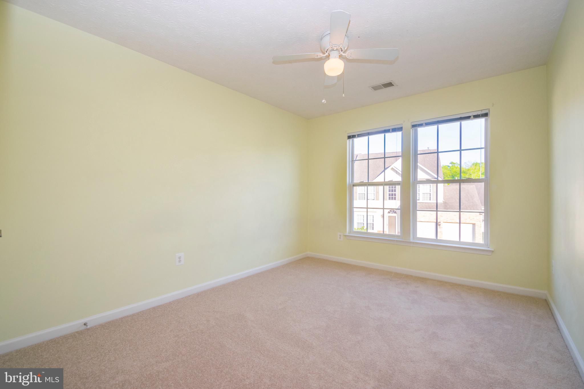 THE VILLAS AT HOLLYWOODS - Residential