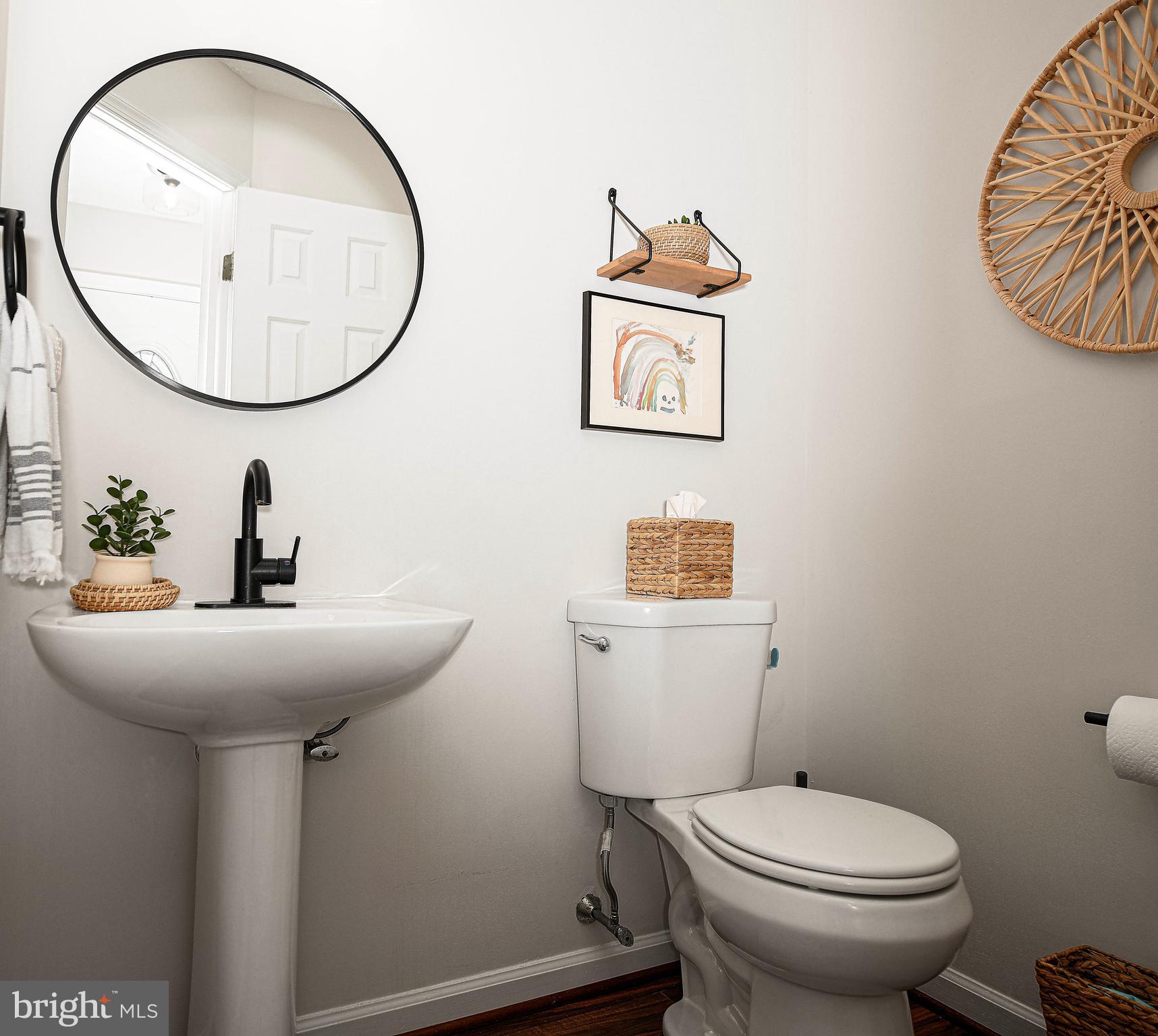 VILLAGE OF THOMAS RUN - Residential