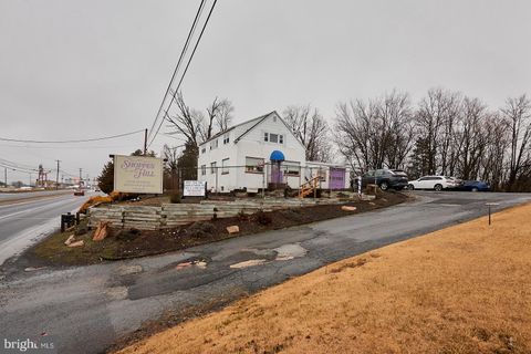 6631 PERKIOMEN AVENUE BIRDSBORO PA 19508