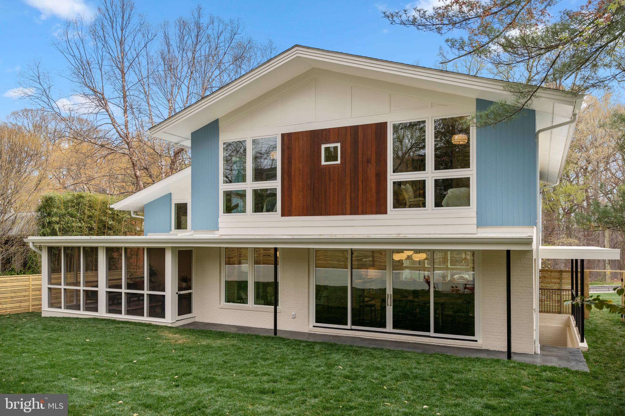 CHEVY CHASE - Residential