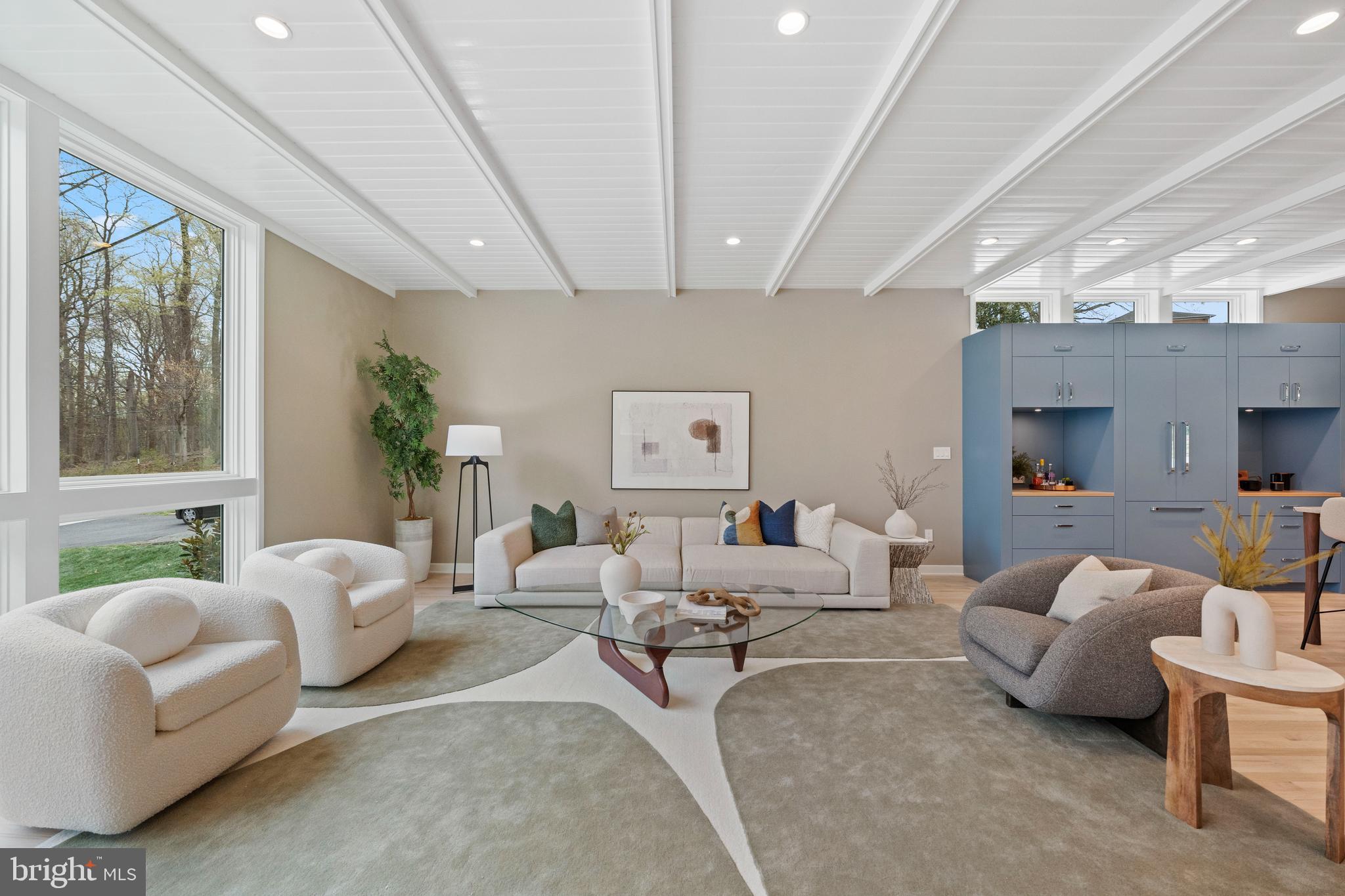 CHEVY CHASE - Residential