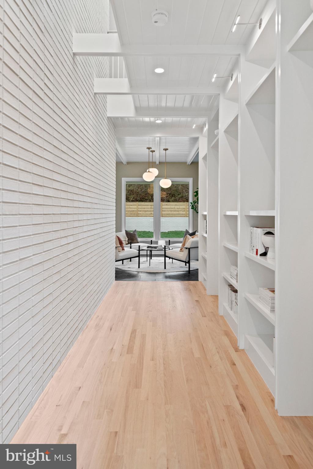 CHEVY CHASE - Residential