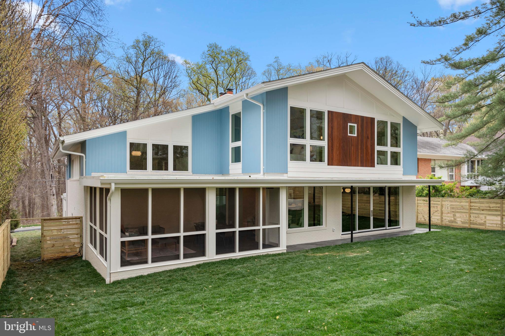 CHEVY CHASE - Residential