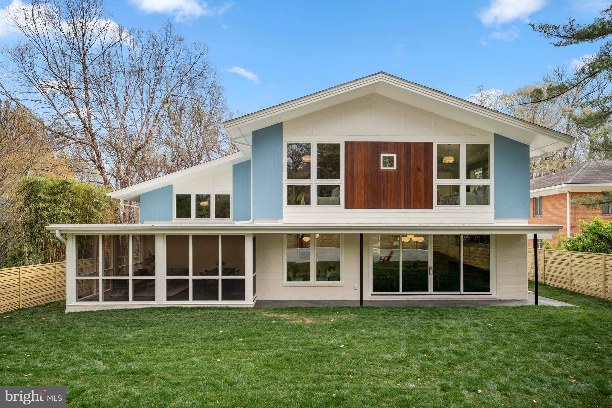 CHEVY CHASE - Residential