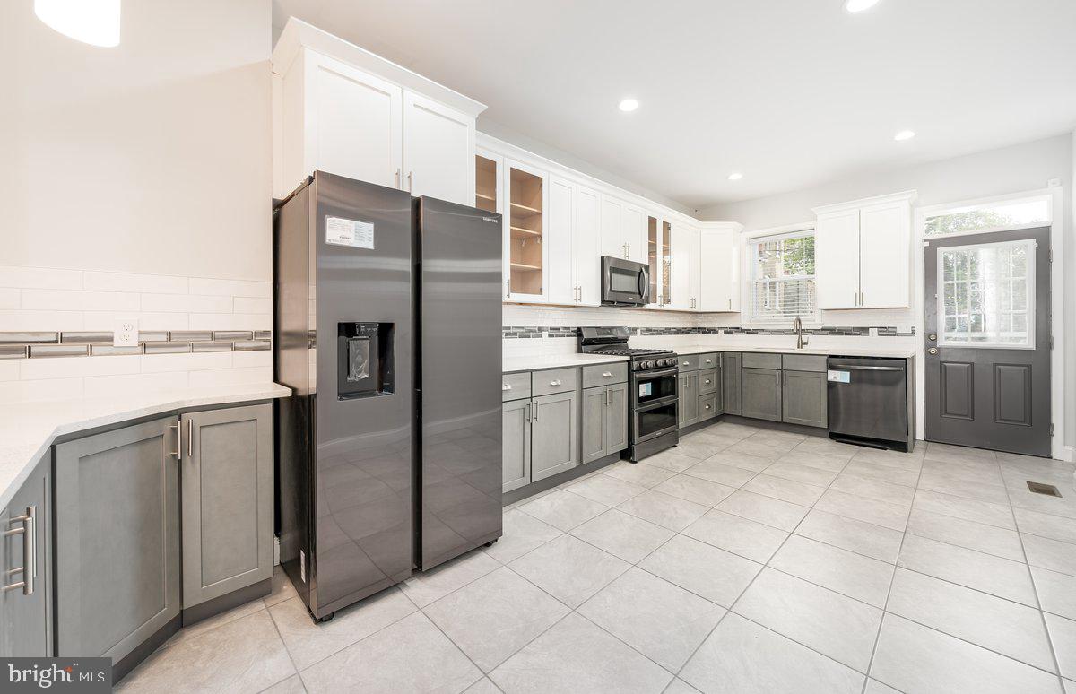 BARCLAY - GREENMOUNT - Residential