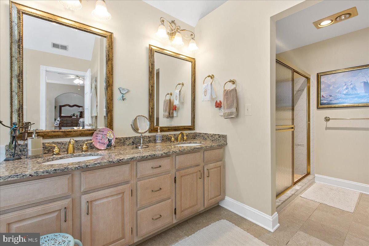 CHANDLER POINT - Residential